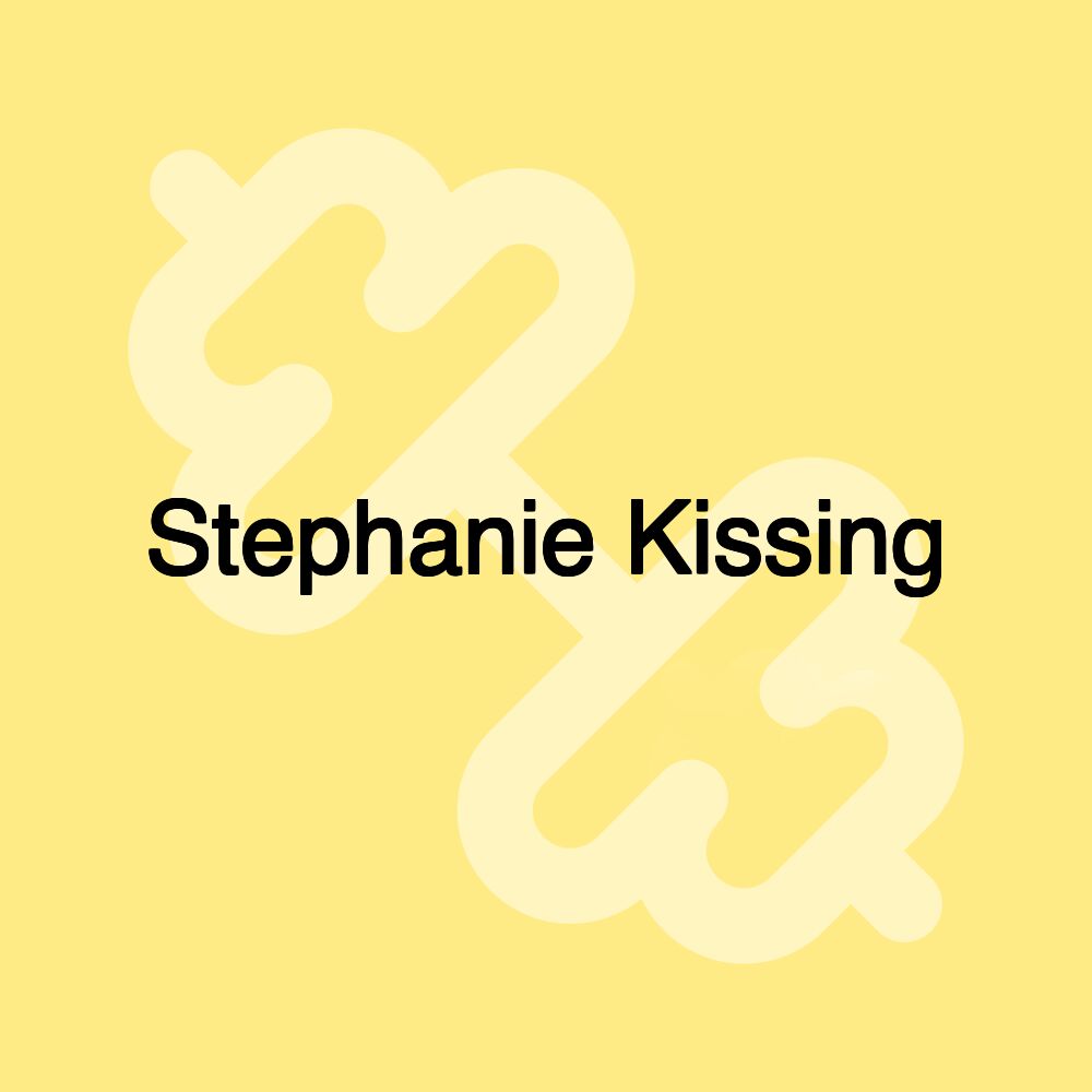 Stephanie Kissing